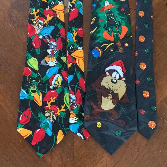 Warner Brothers Looney Tunes Mania Retro Vintage Christmas Holiday Ties - Picture 2 of 13